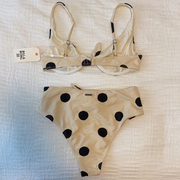 billabong bikini - Picture 2 of 4